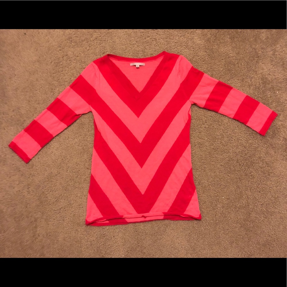 GAP Red and Pink V-Neck Sweater